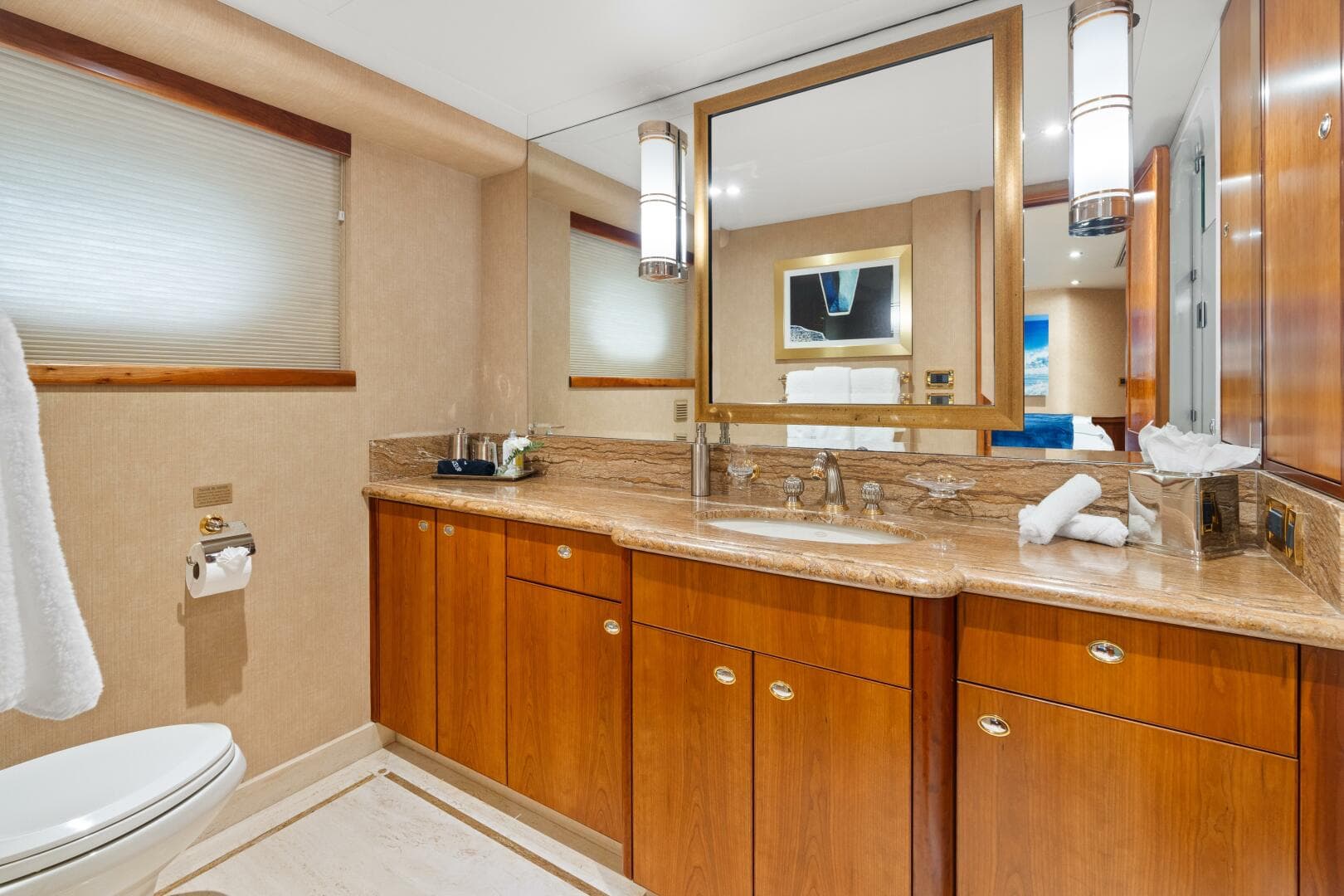 2004 Westport 130 Tri-Deck — photo 27