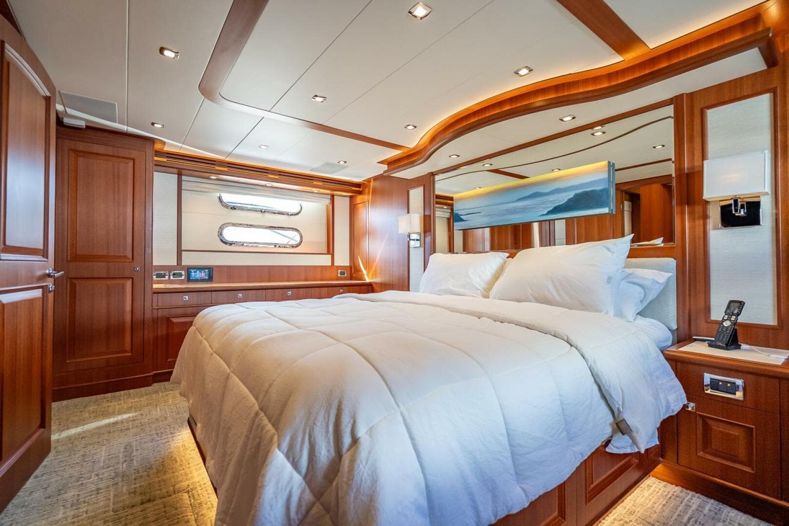 2022 Hampton 658L Endurance — photo 23