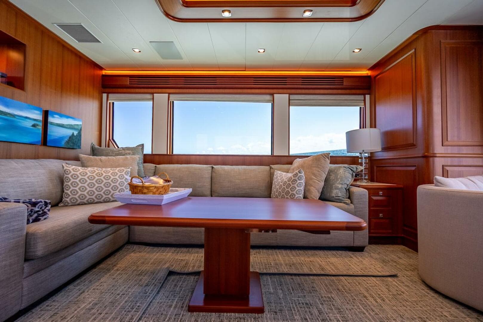 2022 Hampton 658L Endurance — photo 9