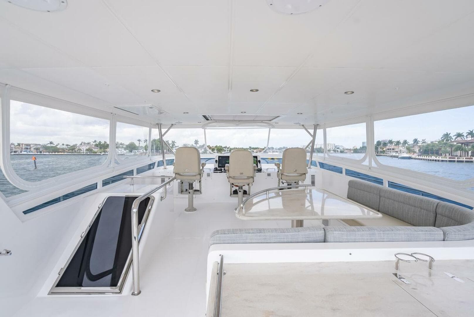 2022 Hampton 658L Endurance — photo 63