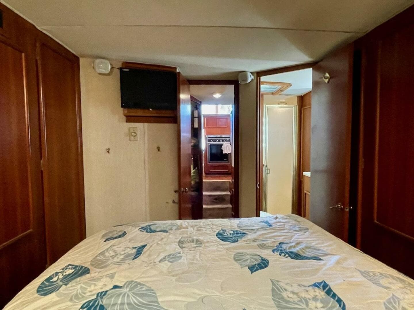 1988 Post 46 — photo 51