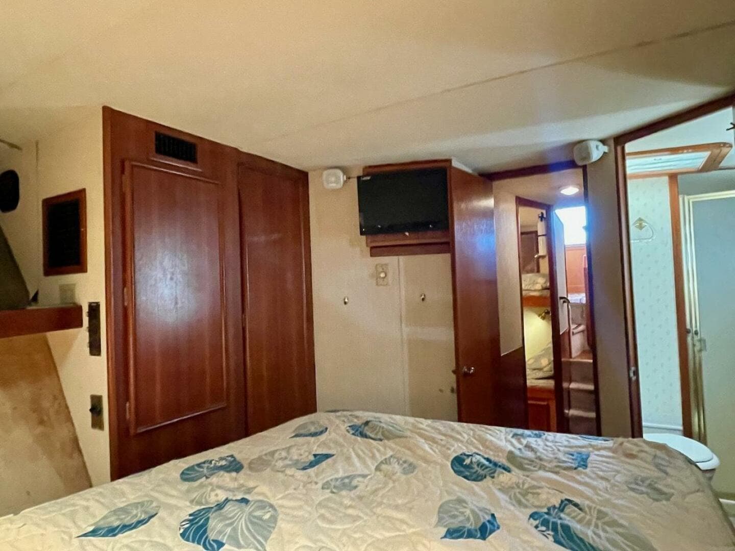 1988 Post 46 — photo 52