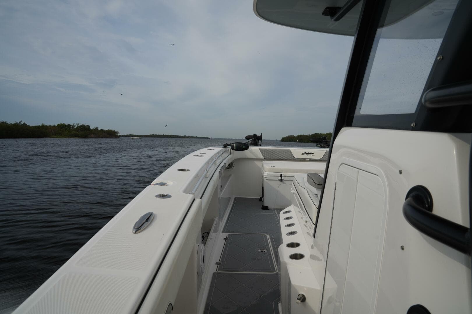 2022 Invincible 46 Catamaran — photo 12