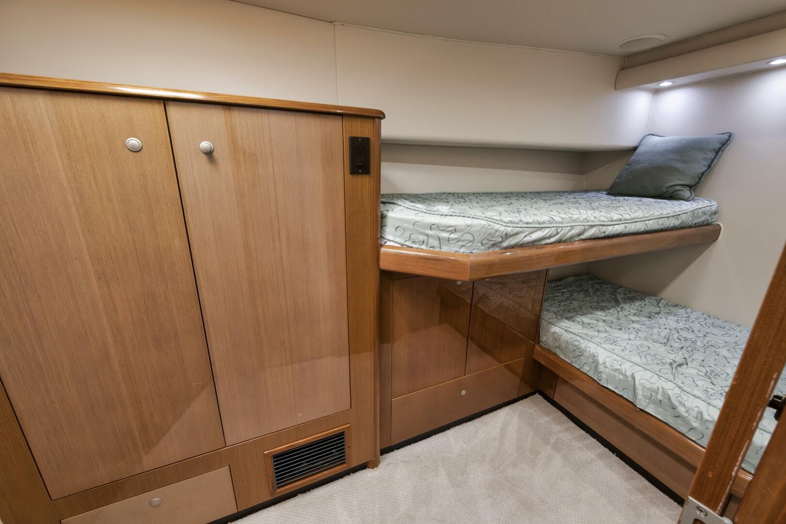 2005 Viking Convertible — photo 50