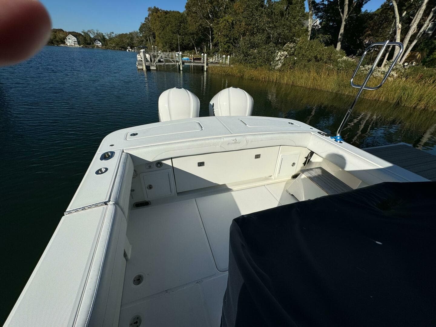 2020 Regulator 31 FS With Mezz — photo 16