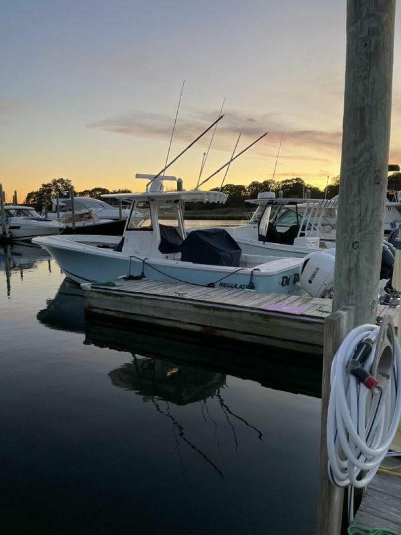 2020 Regulator 31 FS With Mezz — photo 27