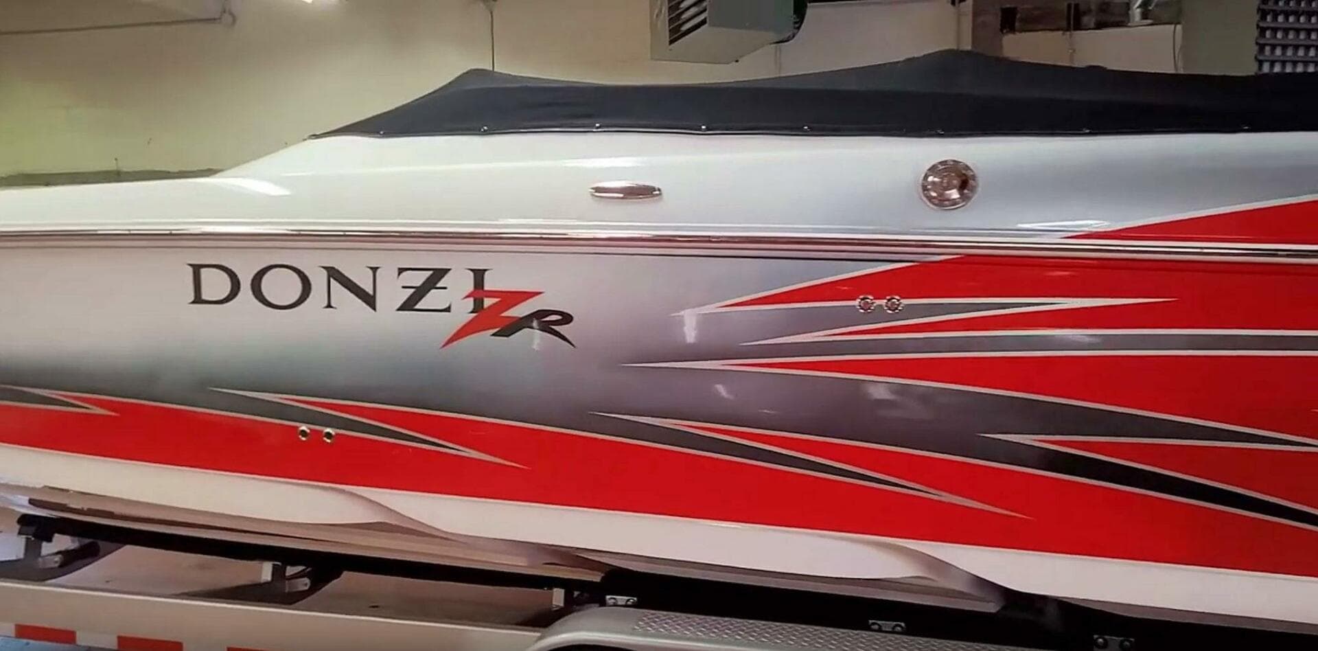 2008 Donzi 35 Zr — photo 18