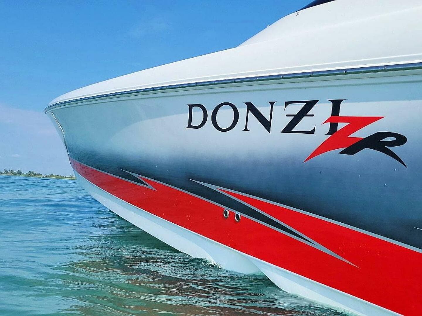 2008 Donzi 35 Zr — photo 10