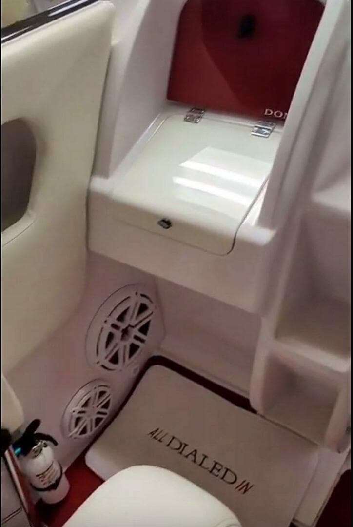 2008 Donzi 35 Zr — photo 38