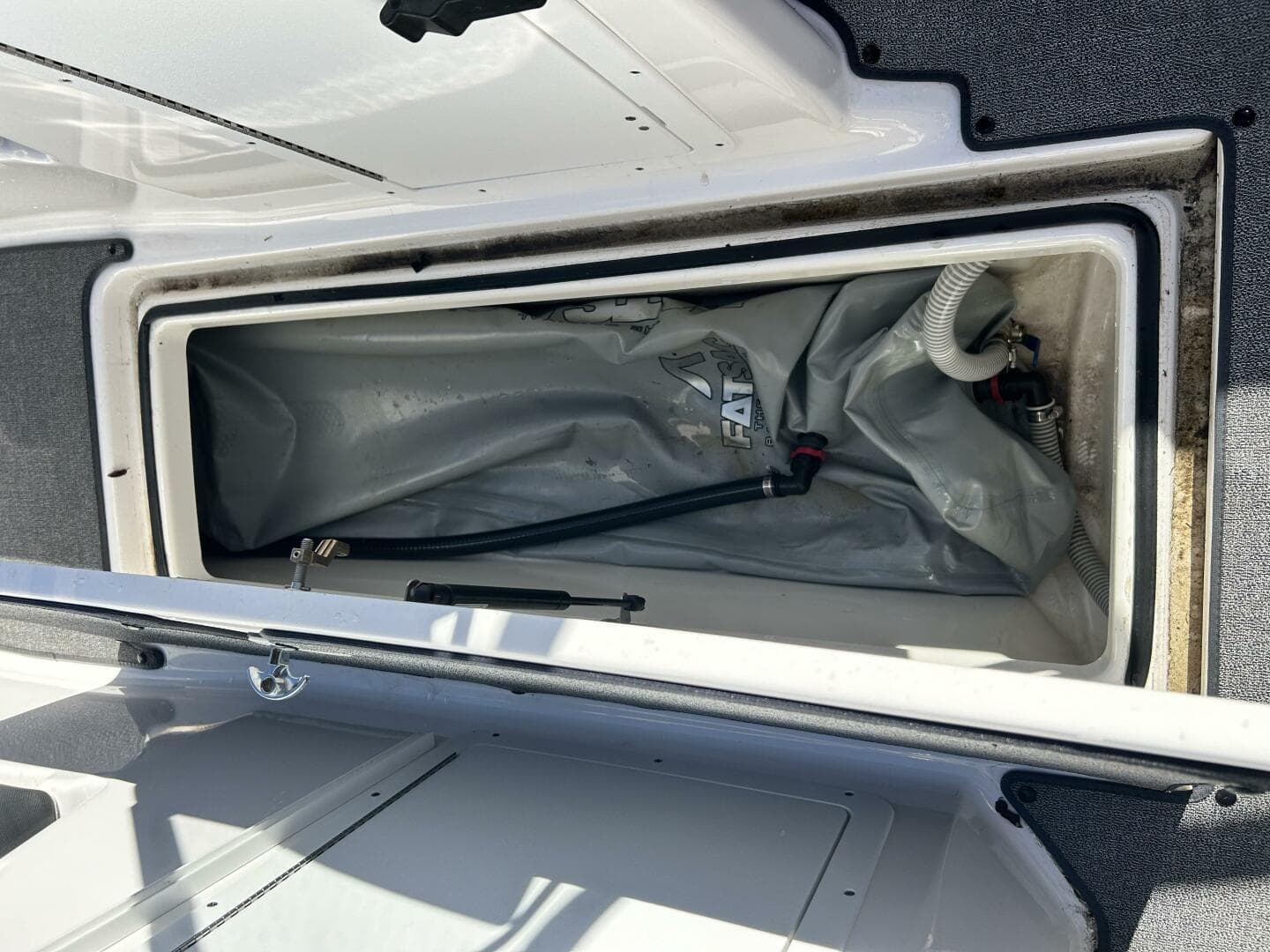 2019 Yamaha Boats Ar 210 — photo 18