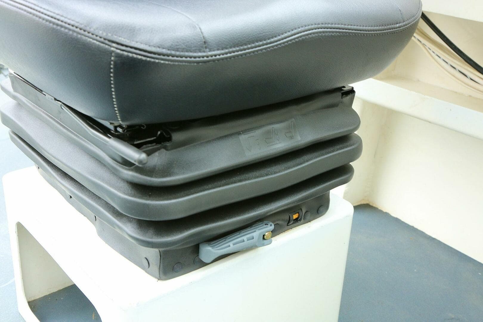 2002 Seaark 25 V Commander Sama 365 — photo 103