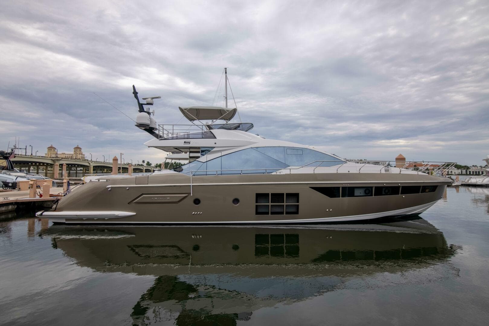 2019 Azimut S7 — photo 1
