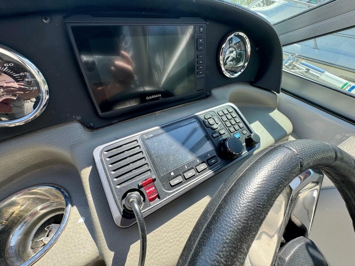 2020 Crownline 264 Cr — photo 79