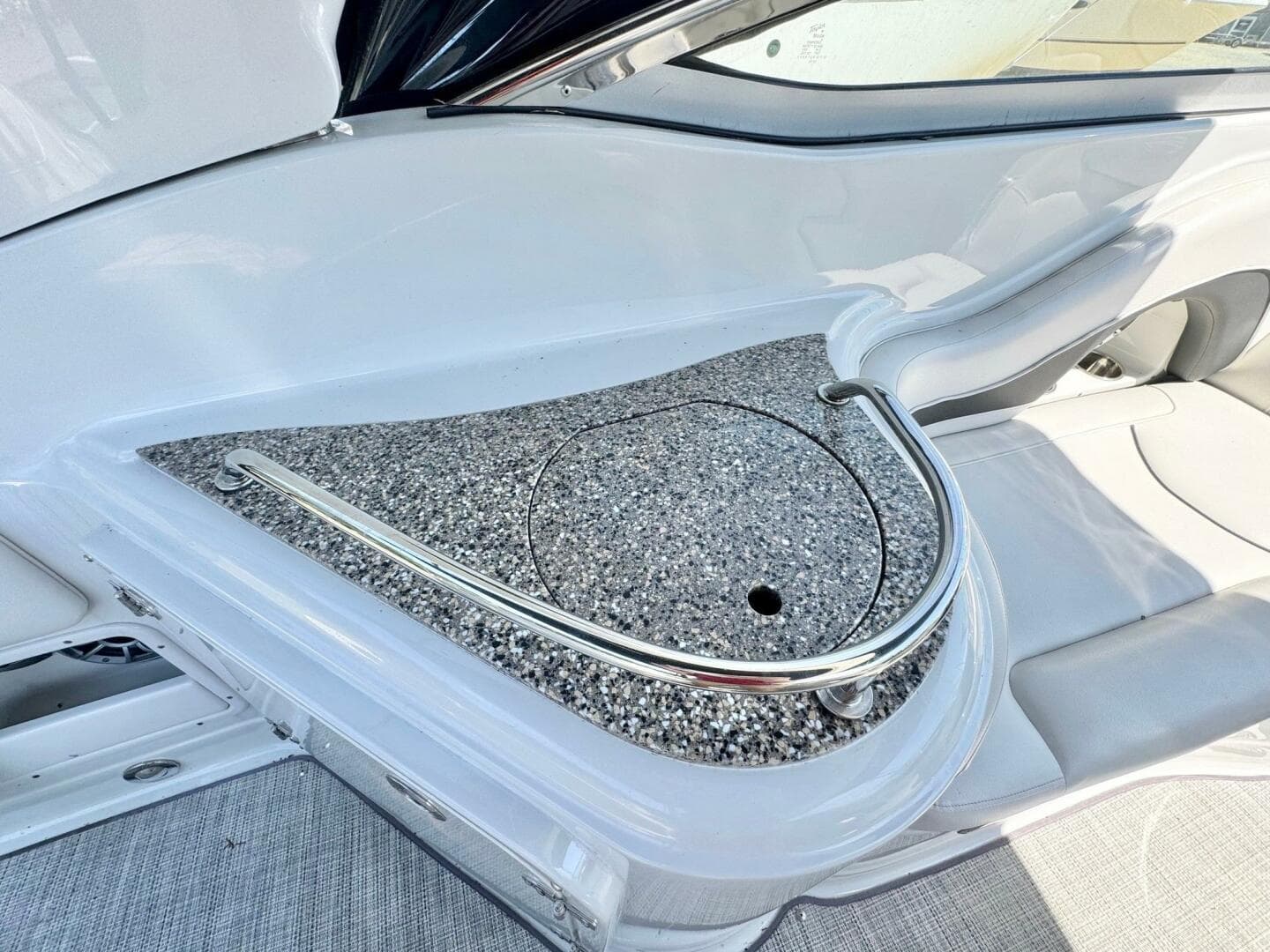 2020 Crownline 264 Cr — photo 35