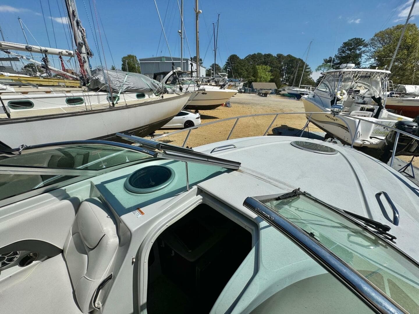 2020 Crownline 264 Cr — photo 88