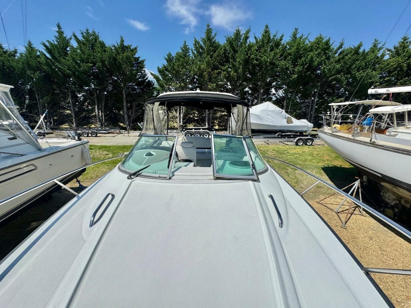 2020 Crownline 264 Cr — photo 43