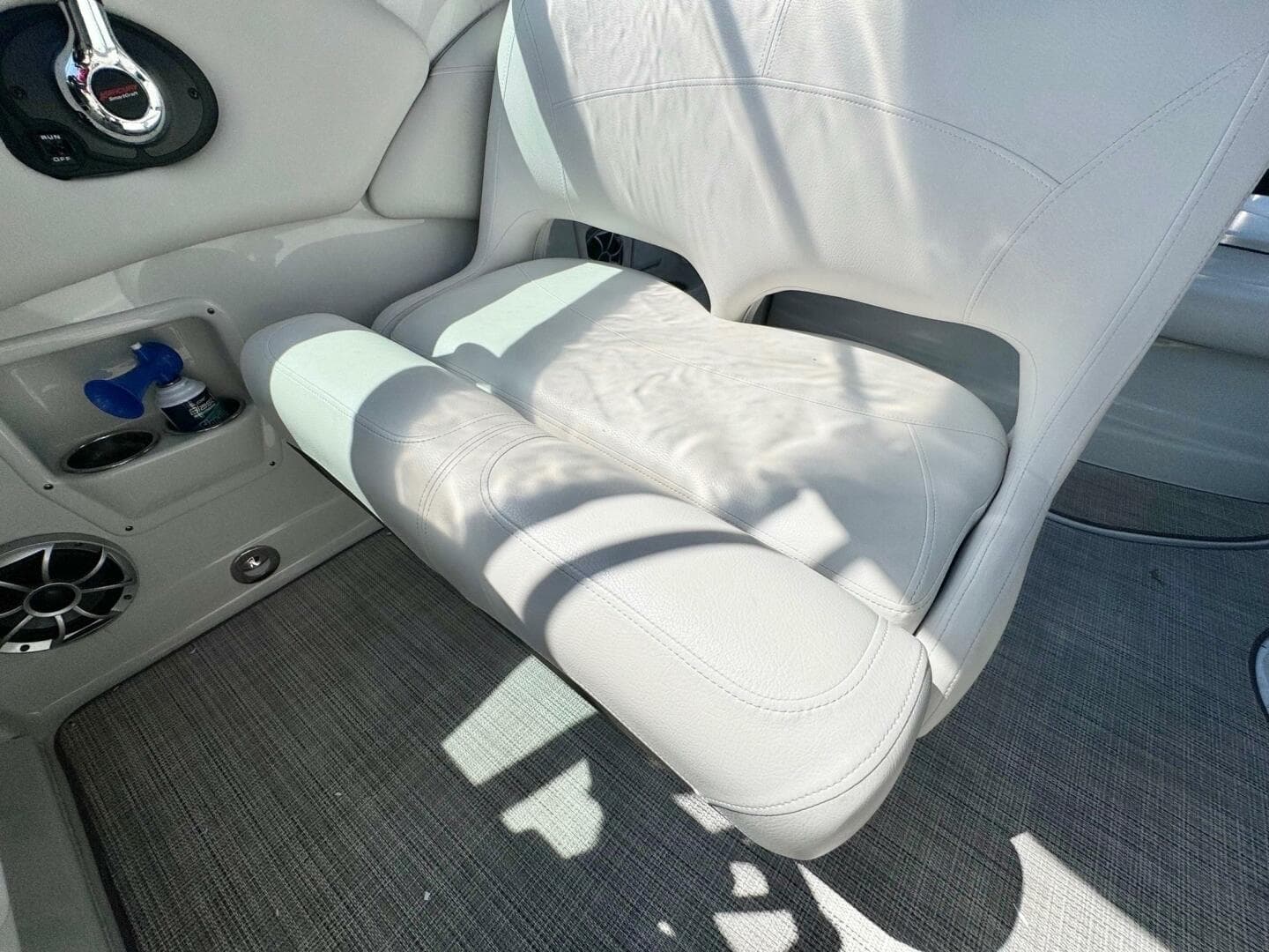 2020 Crownline 264 Cr — photo 32