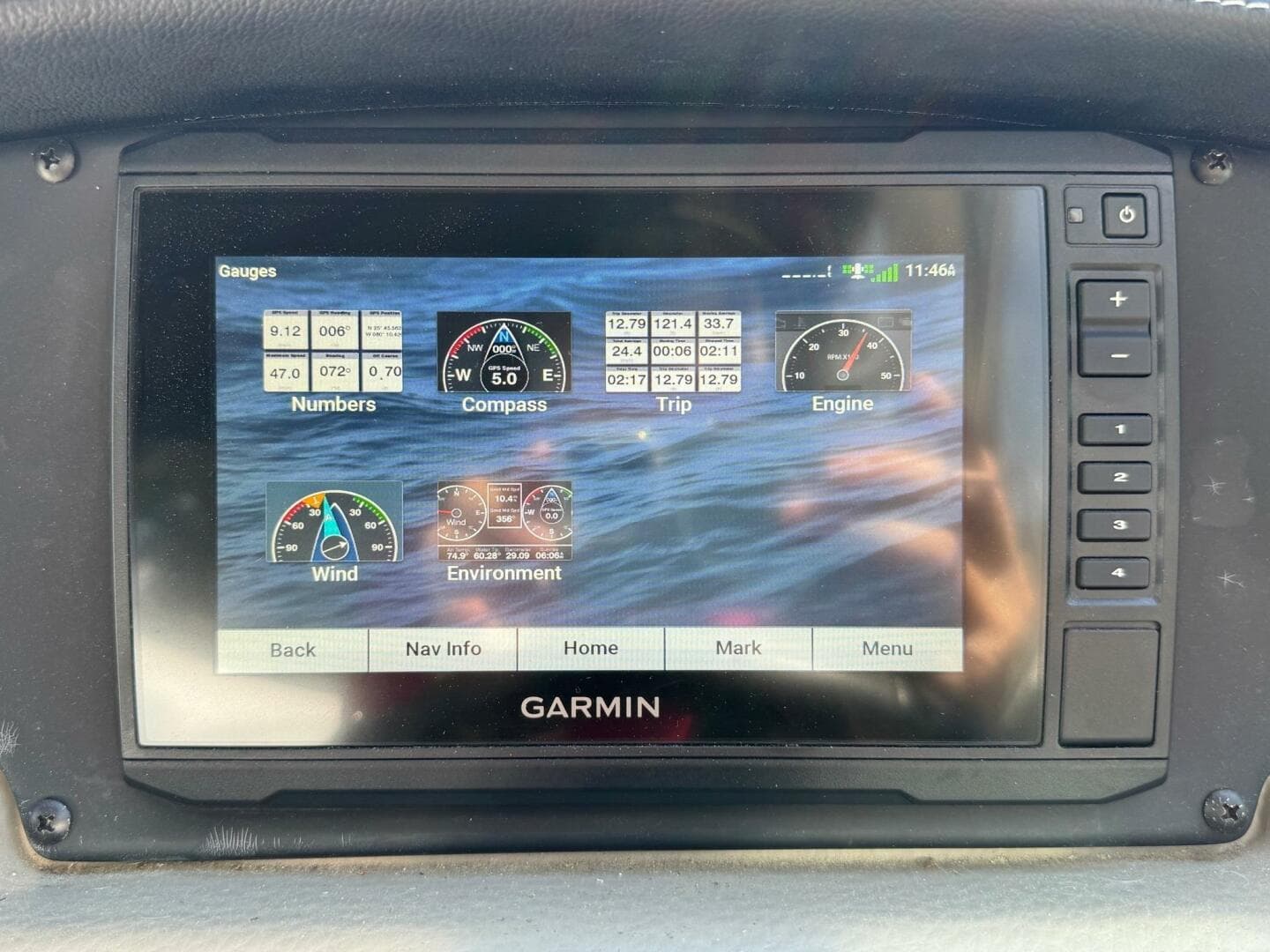 2020 Crownline 264 Cr — photo 100