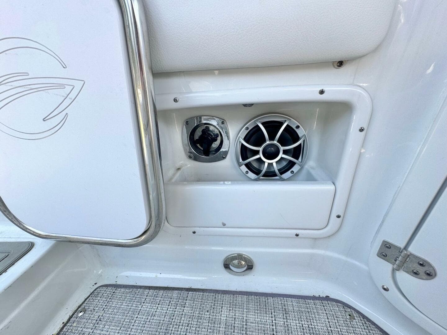 2020 Crownline 264 Cr — photo 96