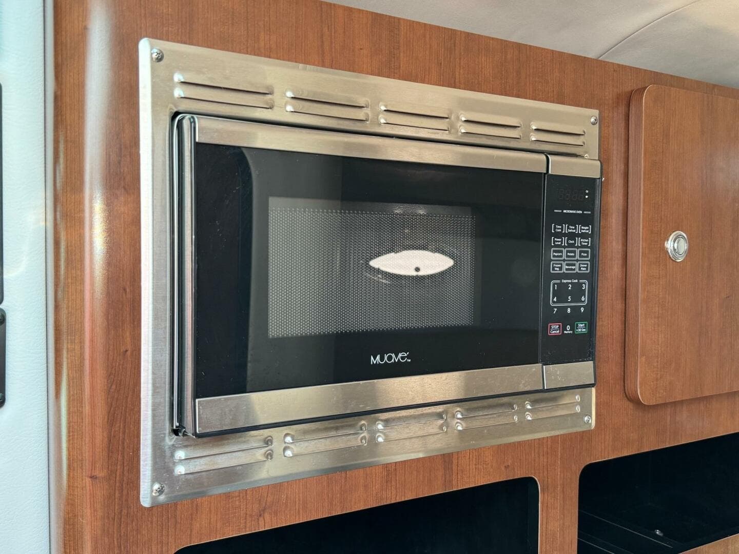 2020 Crownline 264 Cr — photo 120