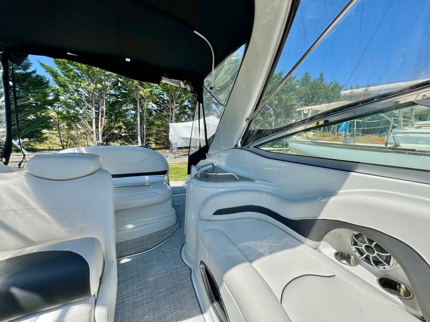 2020 Crownline 264 Cr — photo 75