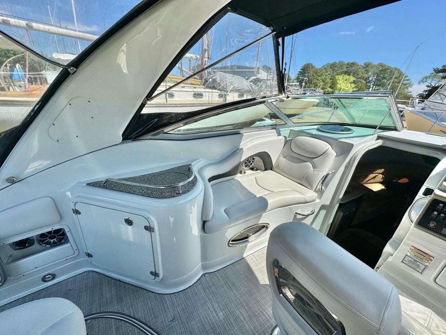 2020 Crownline 264 Cr — photo 70