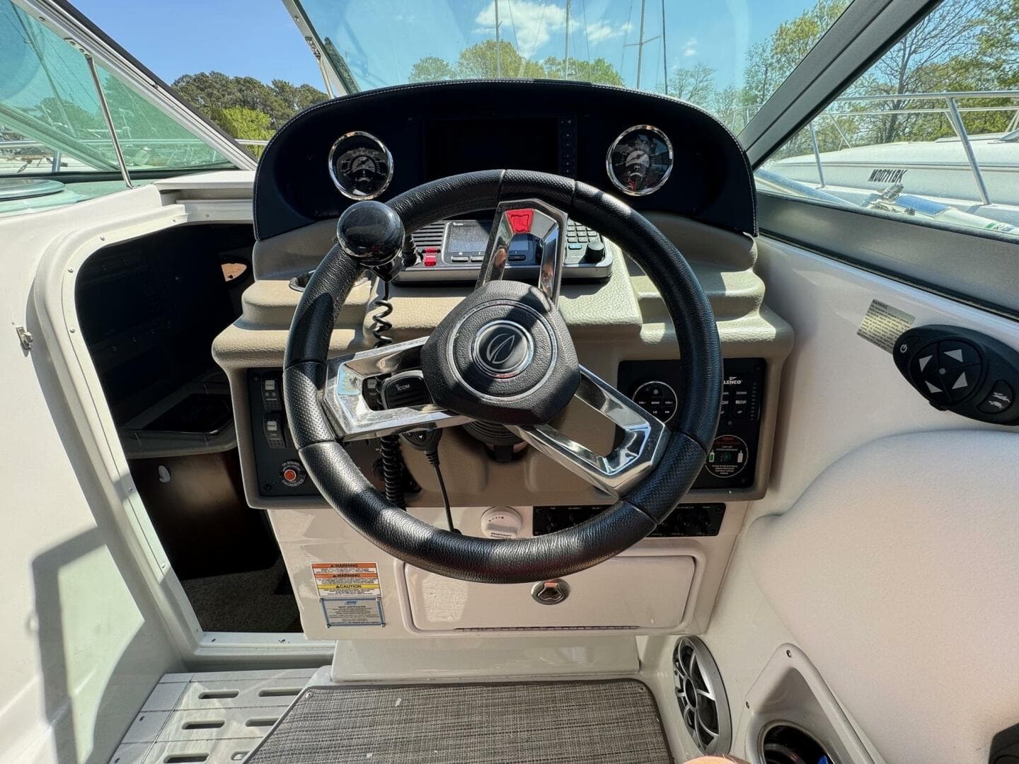 2020 Crownline 264 Cr — photo 85