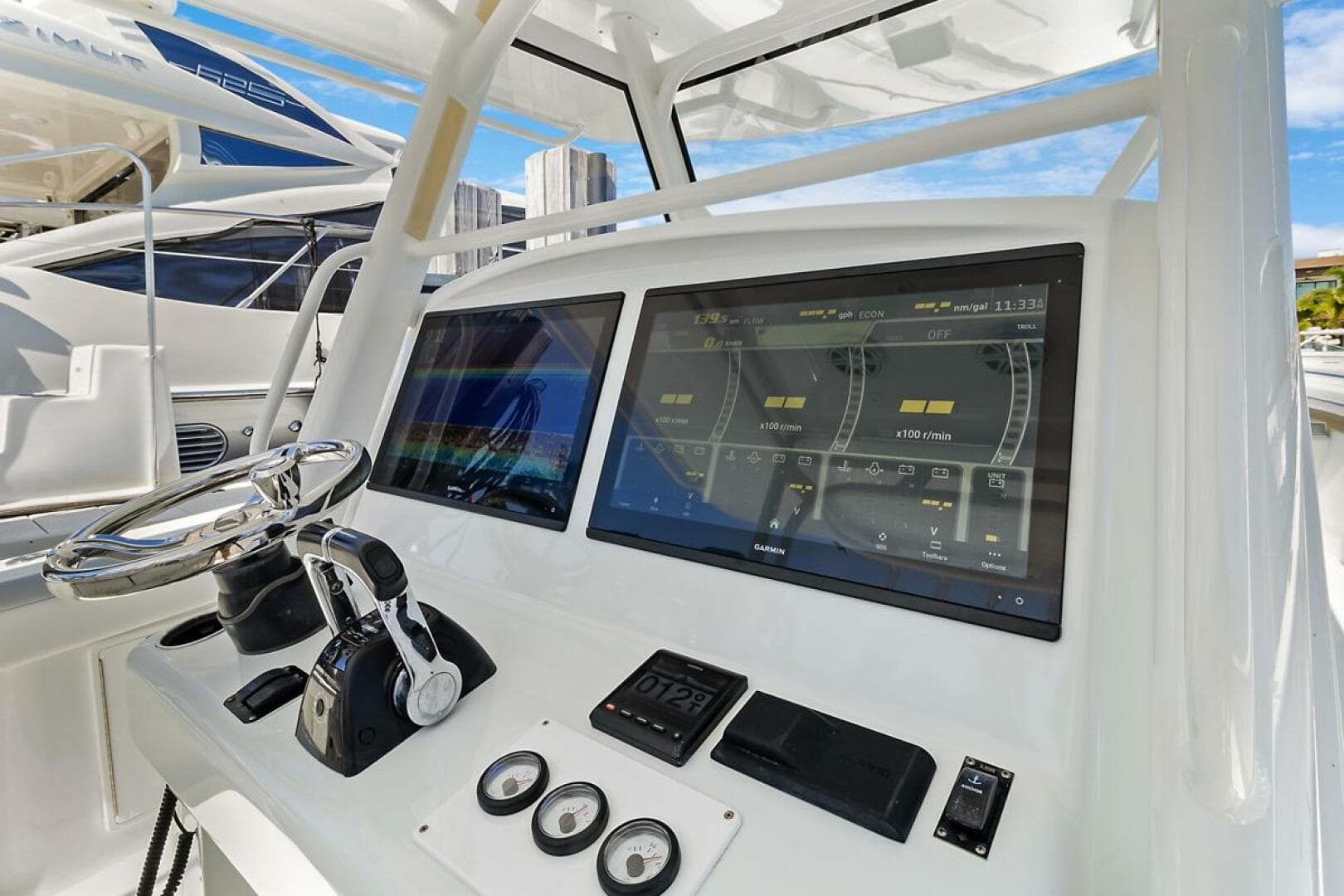 2020 Yellowfin Center Console — photo 3