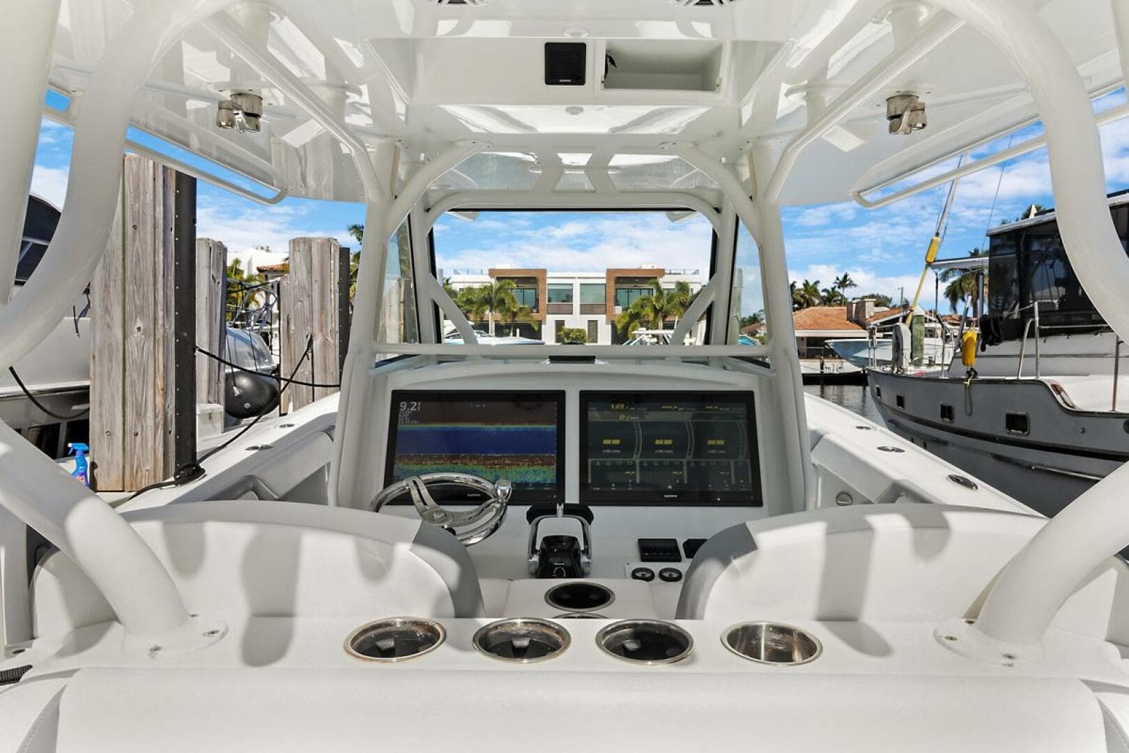 2020 Yellowfin Center Console — photo 4