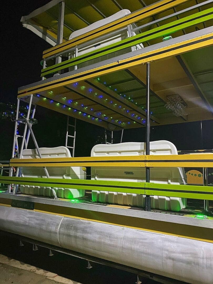 2008 Crest 35 Double Decker — photo 7