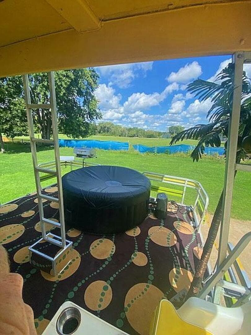 2008 Crest 35 Double Decker — photo 15