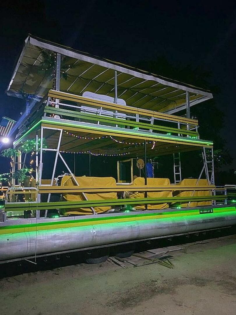 2008 Crest 35 Double Decker — photo 11