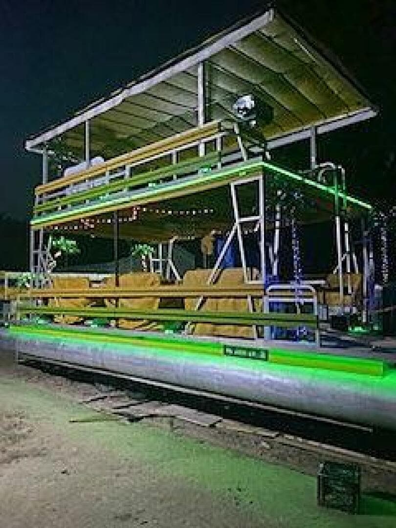 2008 Crest 35 Double Decker — photo 21