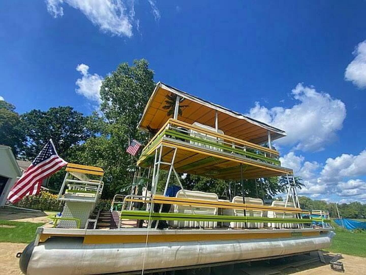 2008 Crest 35 Double Decker — photo 1