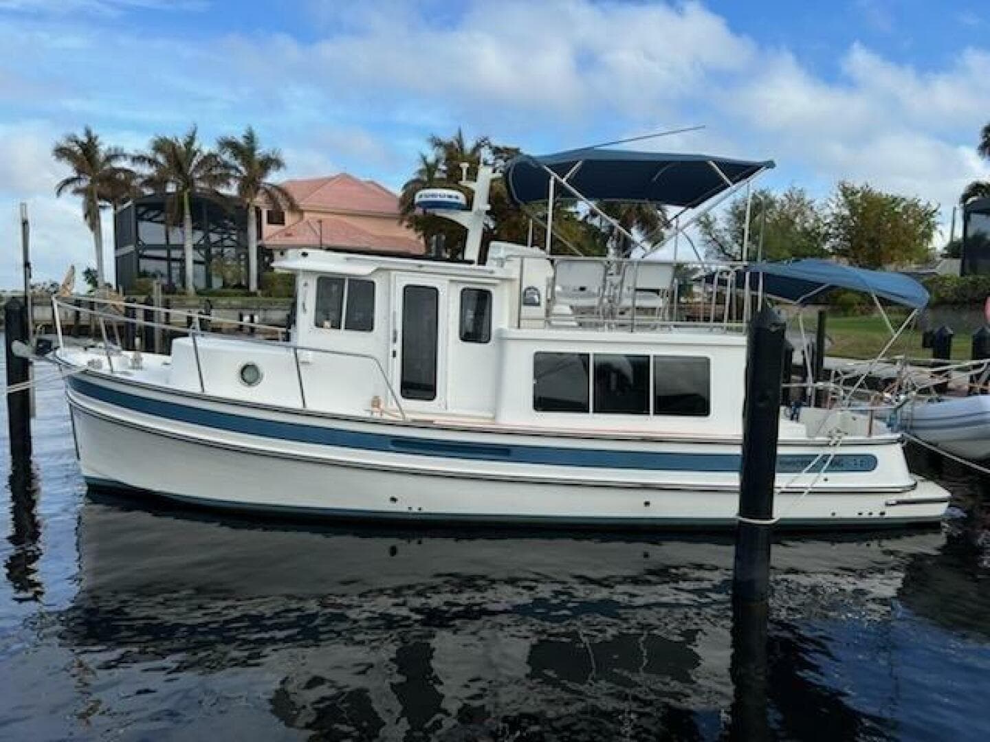 2013 Nordic Tugs 34 — photo 2