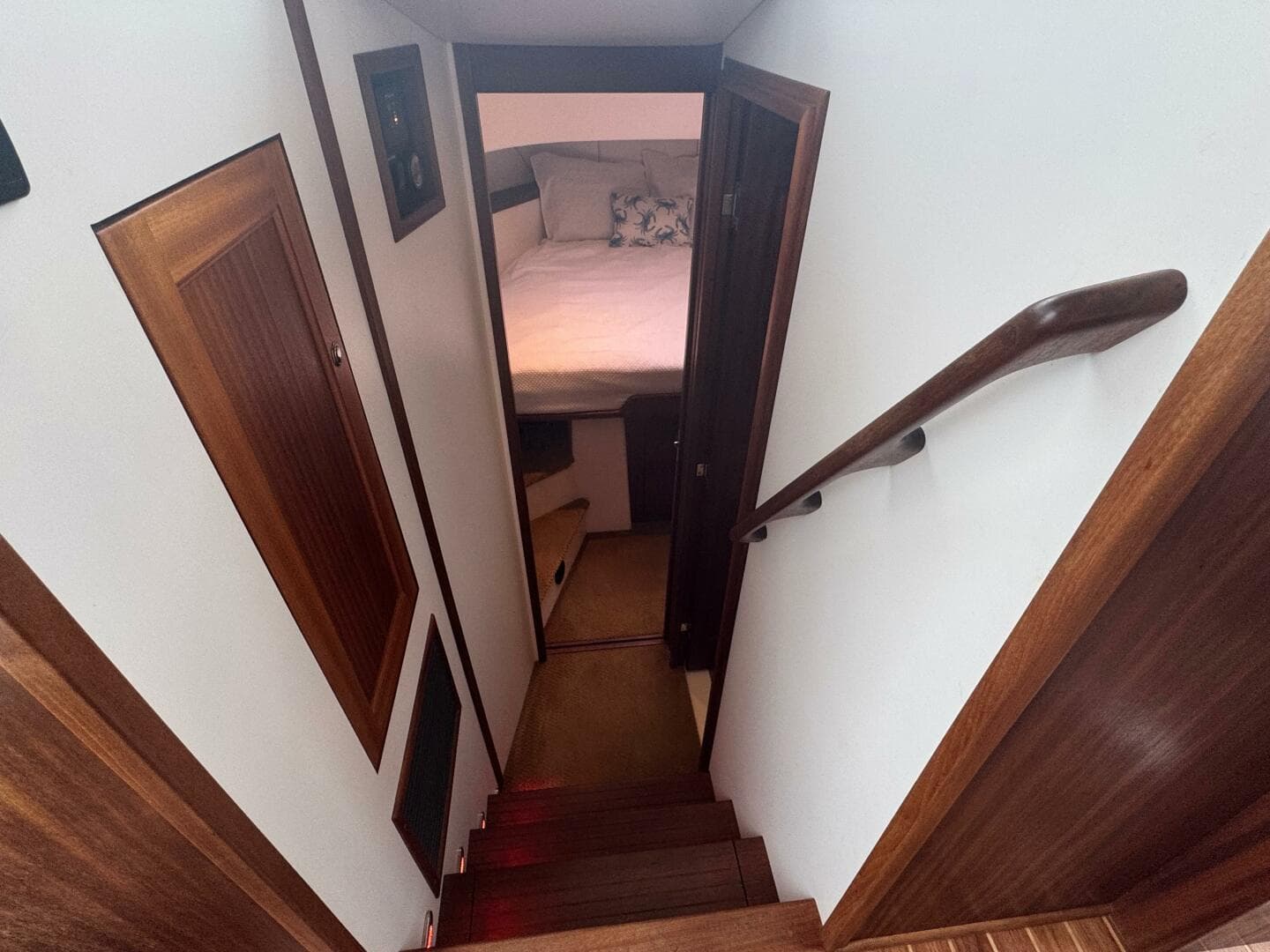 2013 Nordic Tugs 34 — photo 35