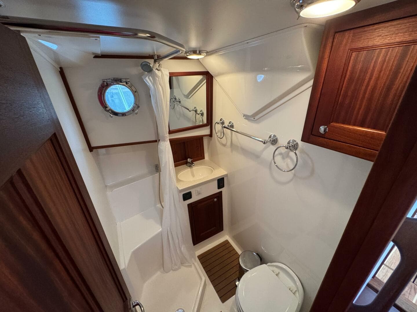 2013 Nordic Tugs 34 — photo 40