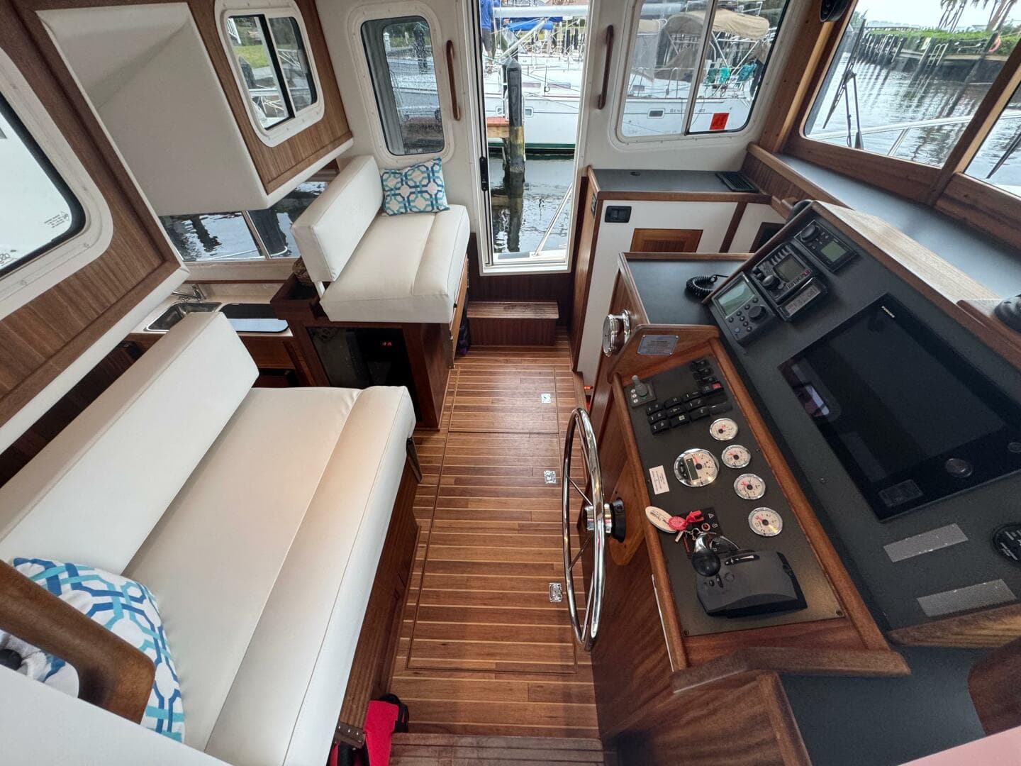 2013 Nordic Tugs 34 — photo 31