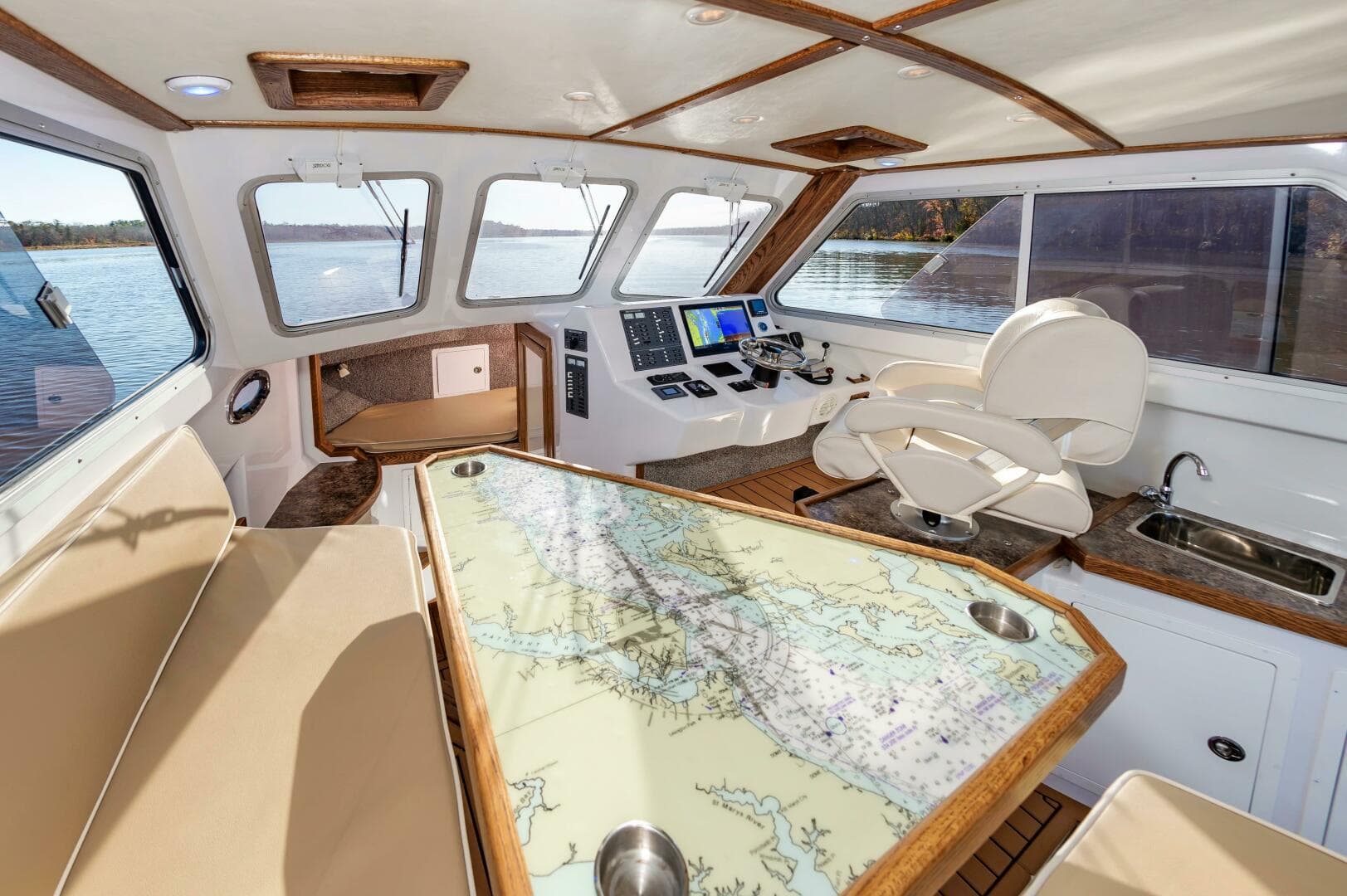 2024 Custom Chesapeake Bay Built Custom 33 — photo 37