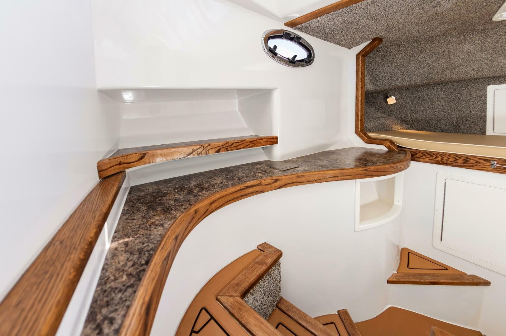 2024 Custom Chesapeake Bay Built Custom 33 — photo 42