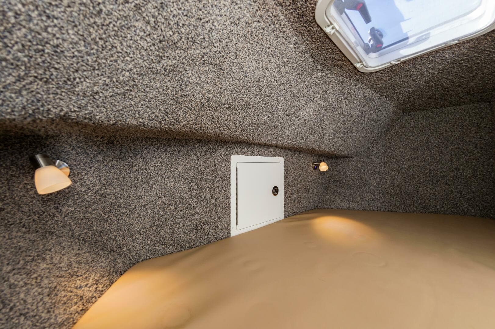 2024 Custom Chesapeake Bay Built Custom 33 — photo 51