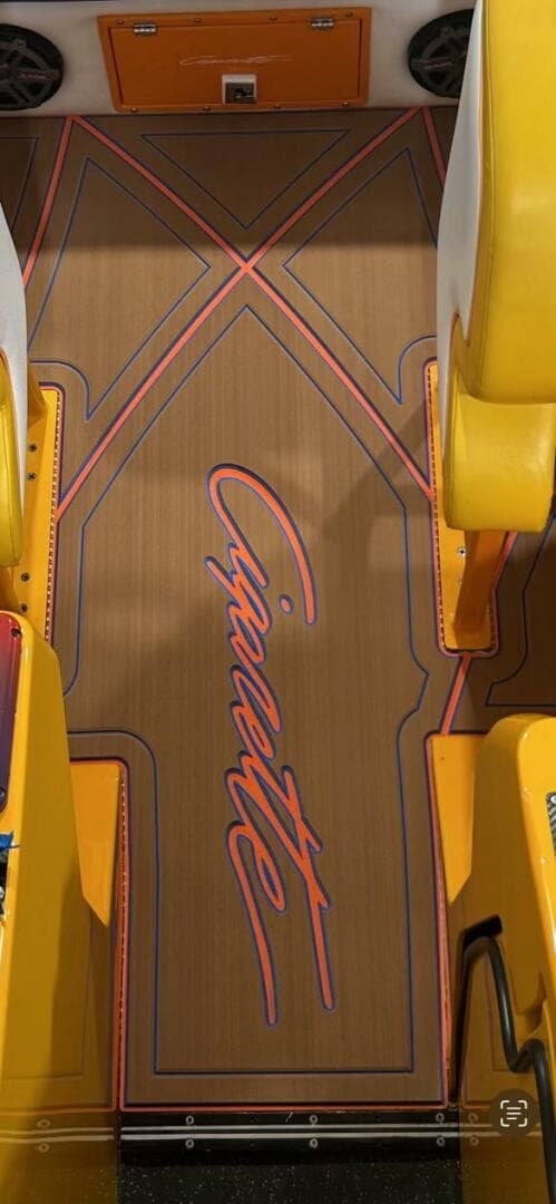 2005 Cigarette 39 Top Gun Unlimited — photo 9