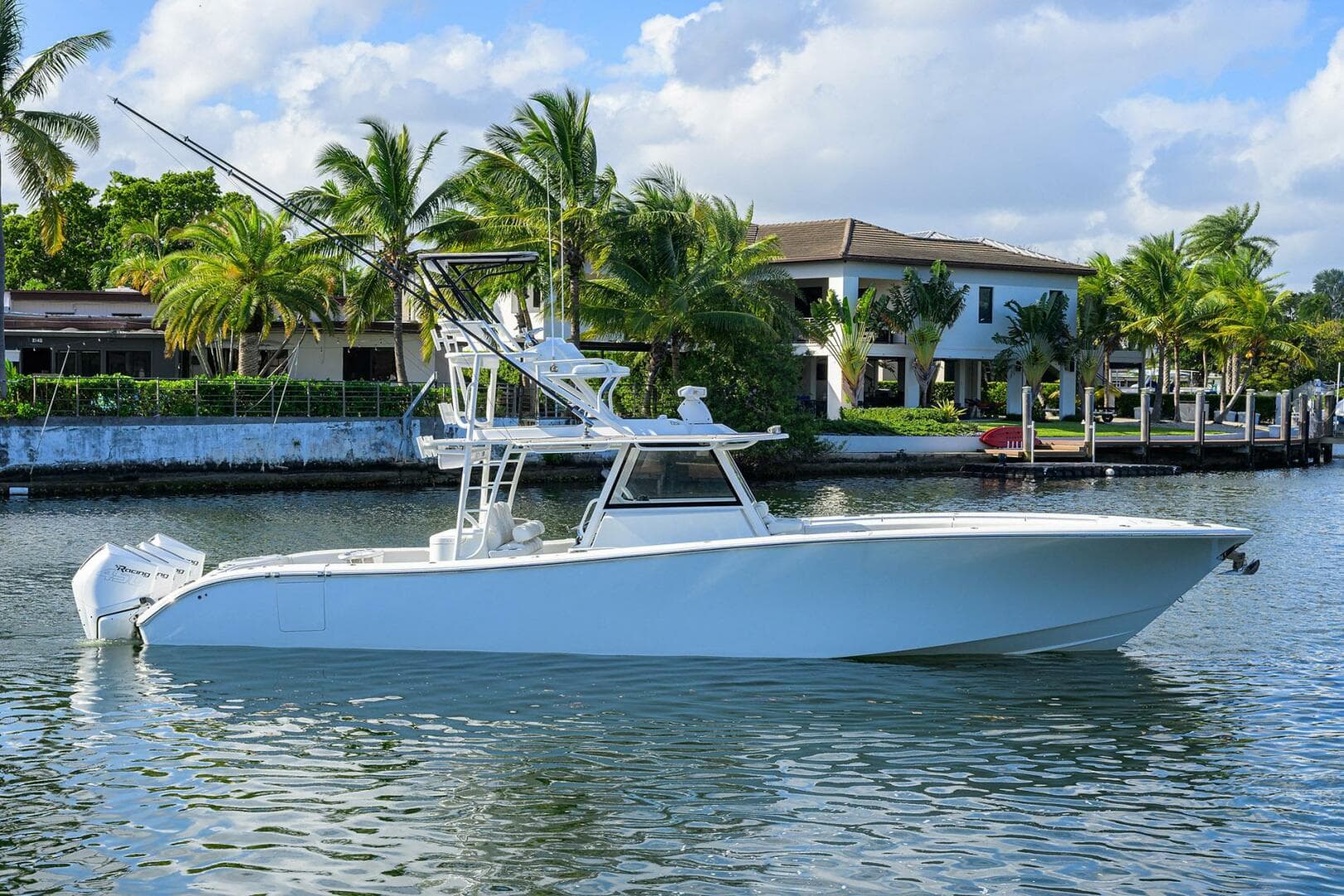 2021 Yellowfin 42 — photo 1