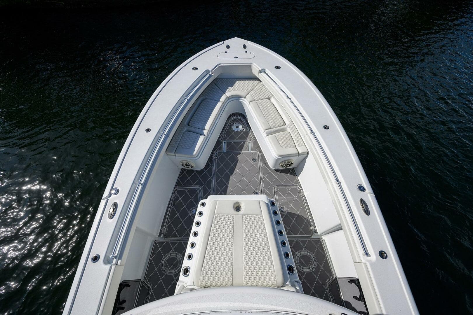 2021 Yellowfin 42 — photo 17