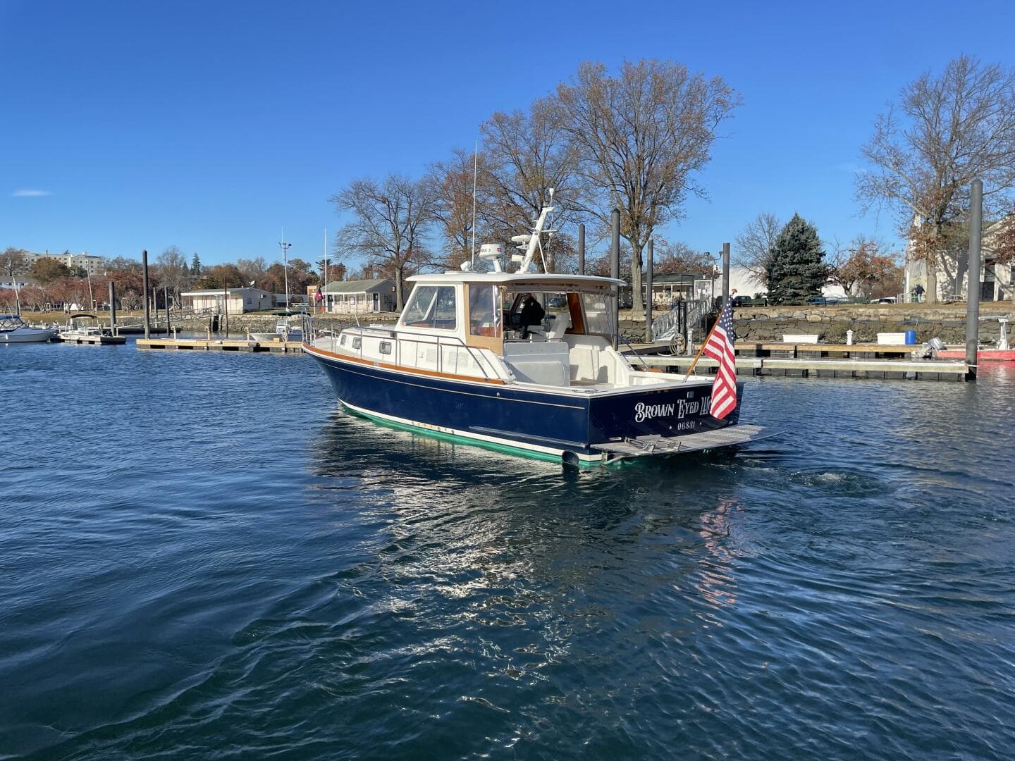 2001 Grand Banks Eastbay 38 HX — photo 8