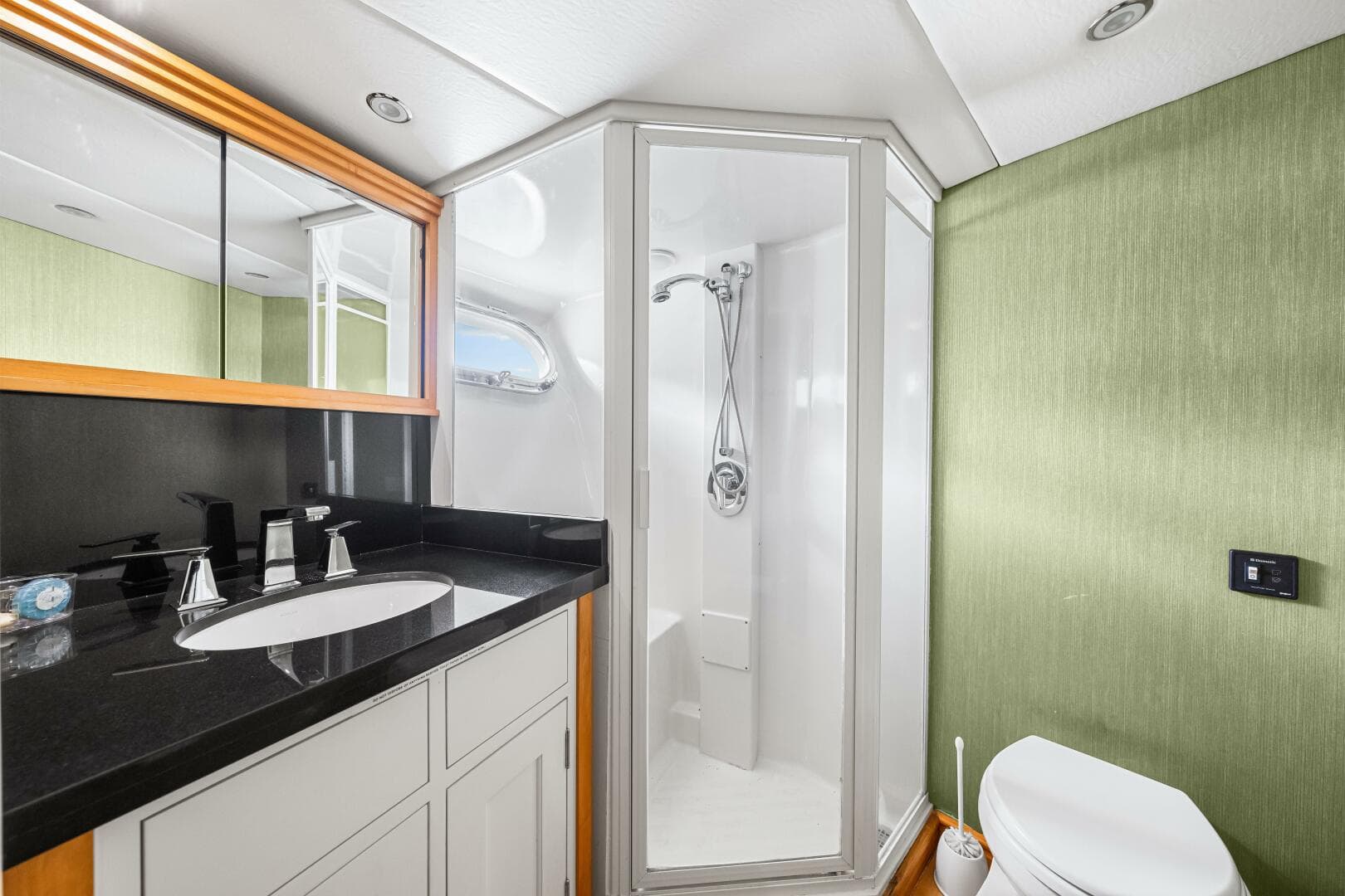 1996 Blackwell 72 — photo 72