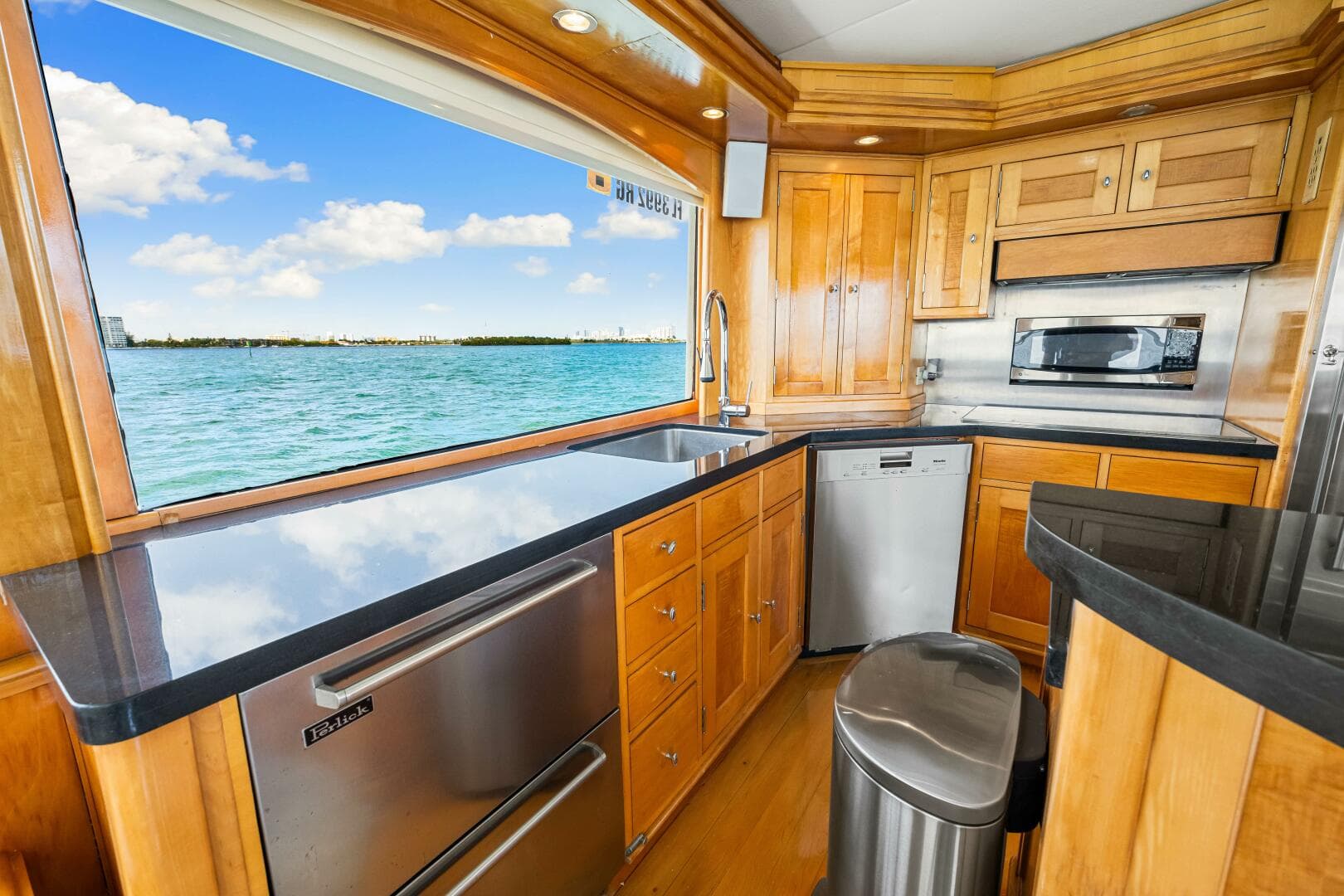 1996 Blackwell 72 — photo 61