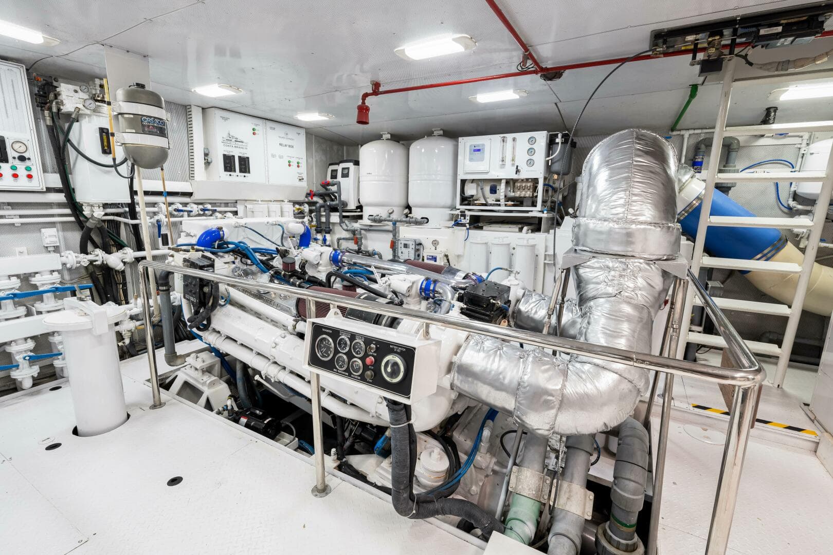 1996 Palmer Johnson Tri-Deck FB — photo 132