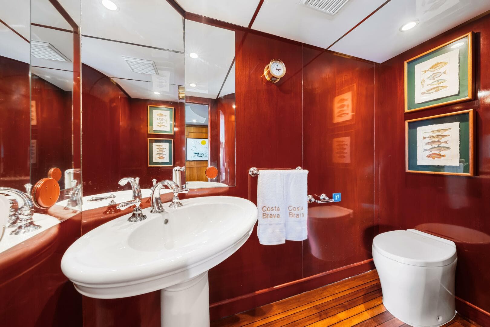 1996 Palmer Johnson Tri-Deck FB — photo 76