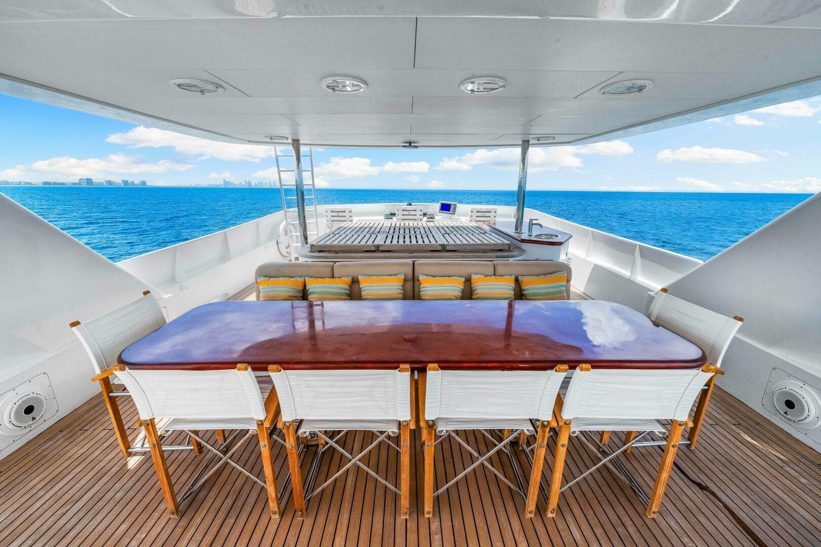 1996 Palmer Johnson Tri-Deck FB — photo 104